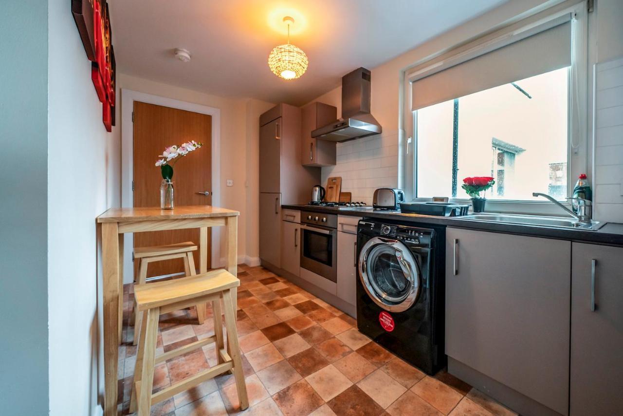 1 Bd Apt In Historical W Belfast Close To Centre Экстерьер фото